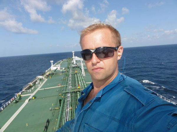 Александр Иванов