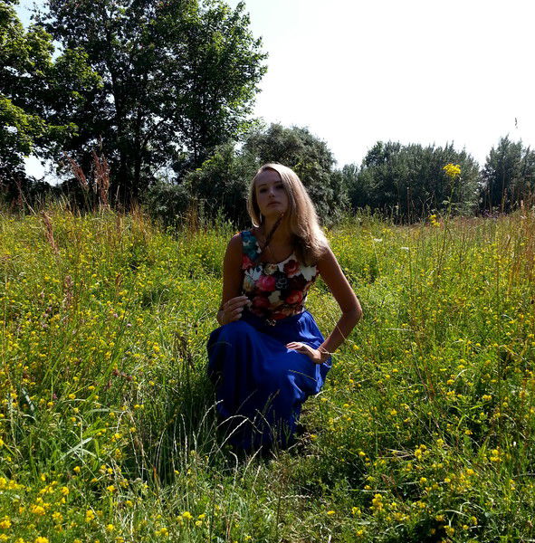 Элина Логинова