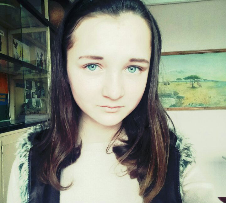 Алина Гарагатая