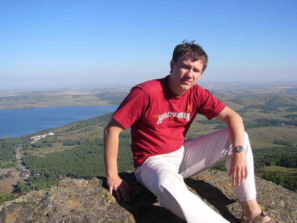 Антон Жигалов