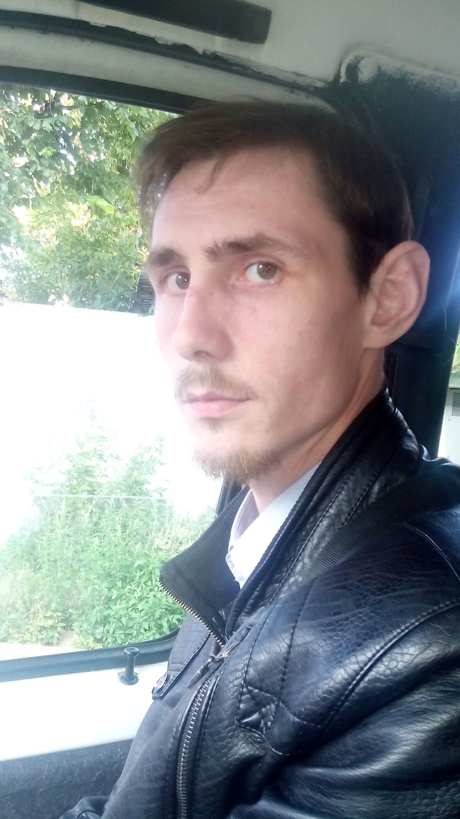 Антон Антонов