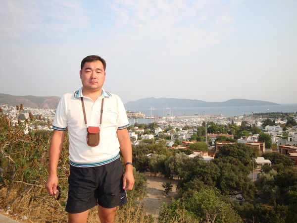 Аян Тустикбаев