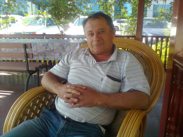 Анатолий Финдыштеин