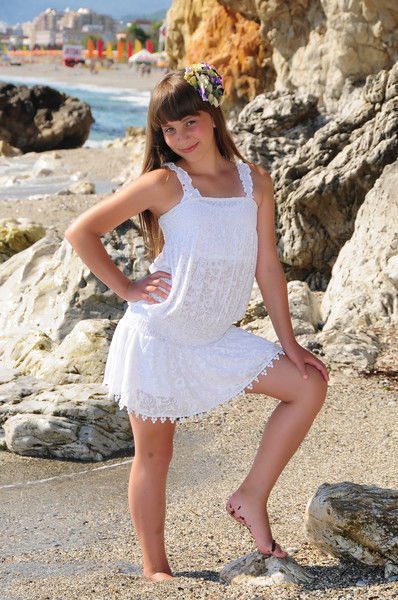 ....деффчонка..... ))