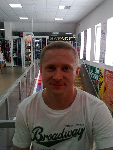 Алексей Иванов