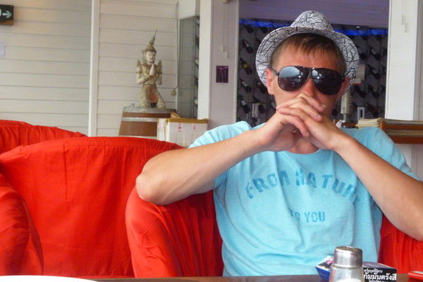 Владислав Артемьев