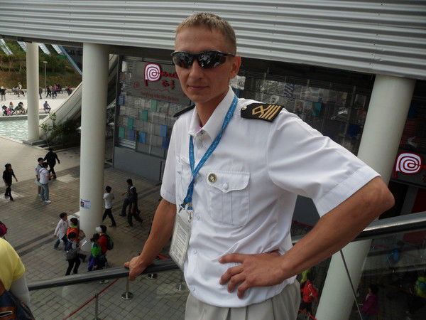 Антон Богданов