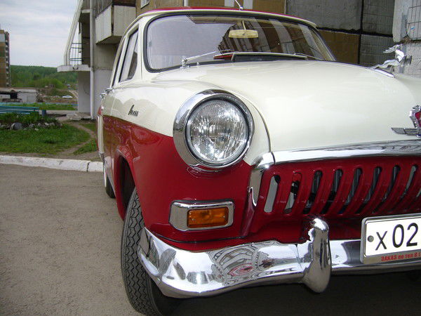 Антон Божанов