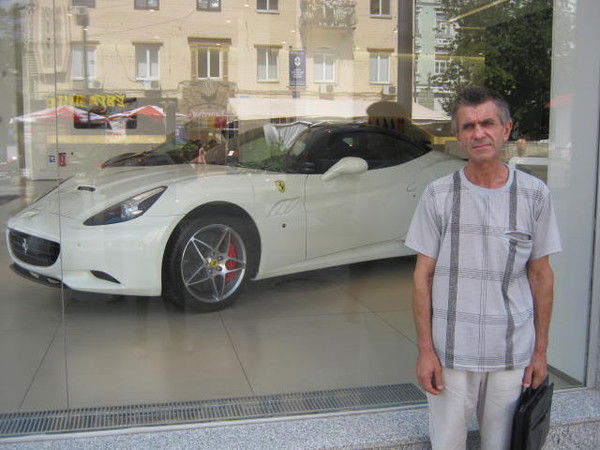 Виктор Дехтяренко