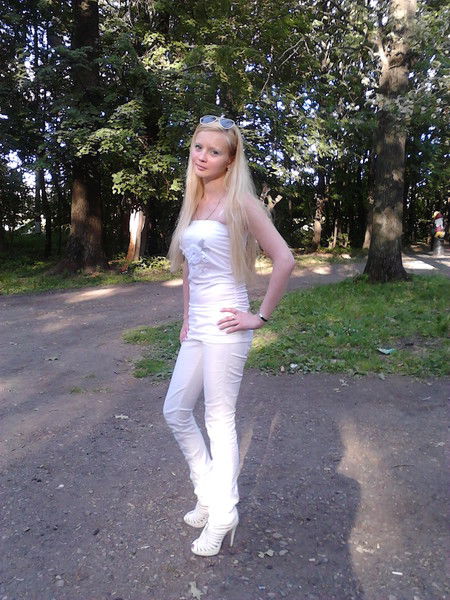 Тонечка Константинова