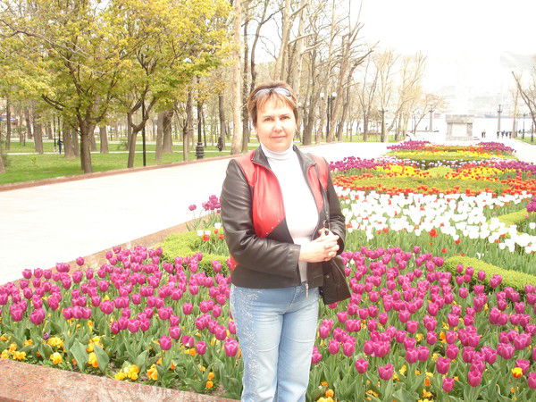 Людмила Лускатова