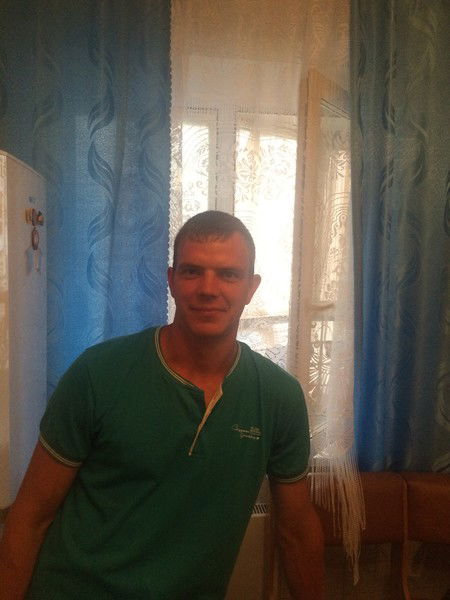 Максим Новичихин