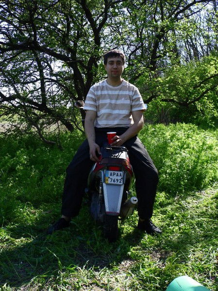 Артем Азаров