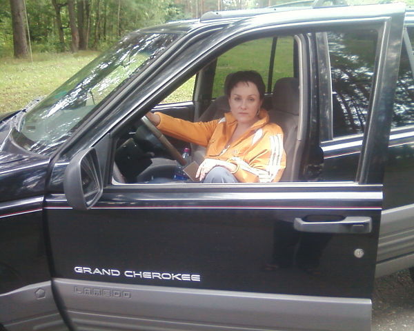 Лена Емельяненко