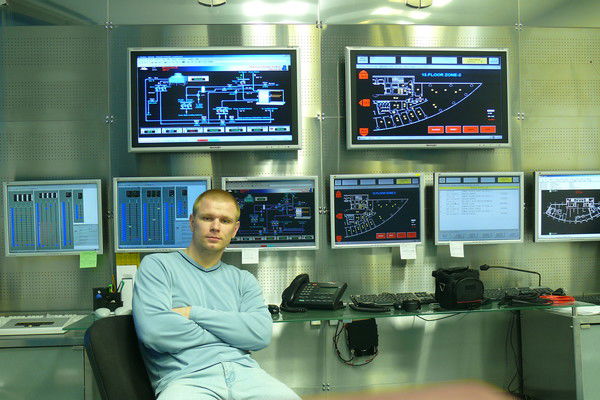 Михаил Окунев