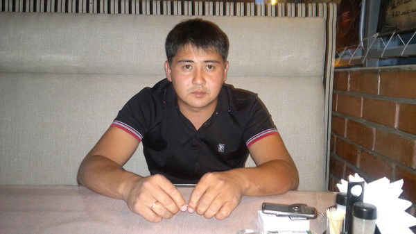 Аслан Ульмесенов