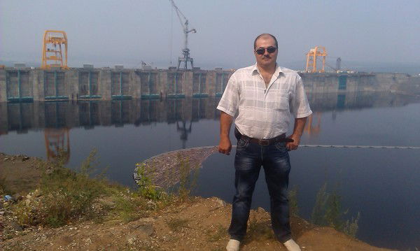 Игорь Плотников