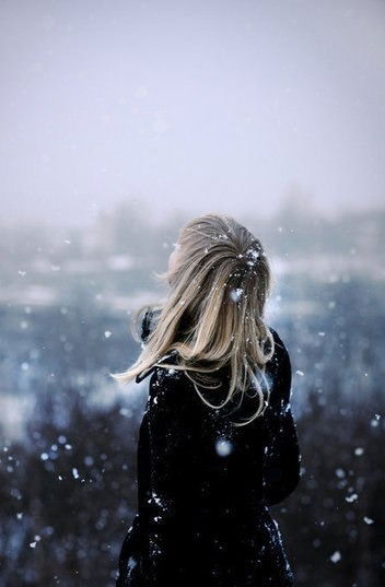 Анна Лещева