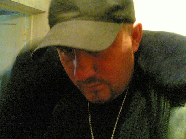 Виктор Ежов