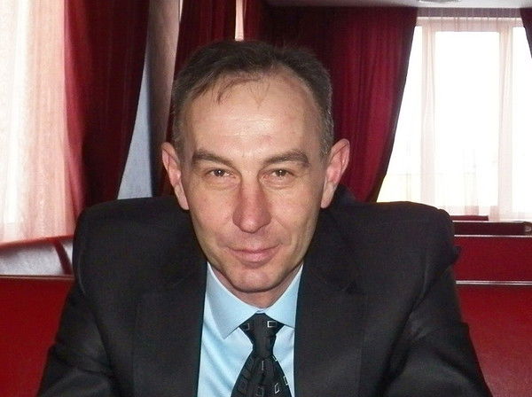 Виктор Ларин