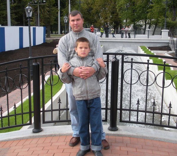 Евгений Толстенёв