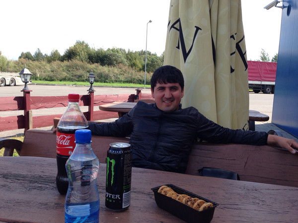 Taxир Рашидов