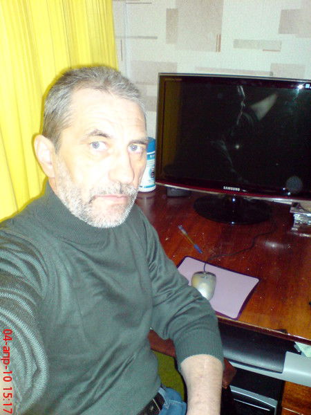 Александр Вахнин