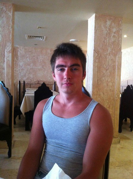 Денис Медведев