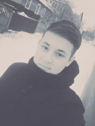 Макс Волков