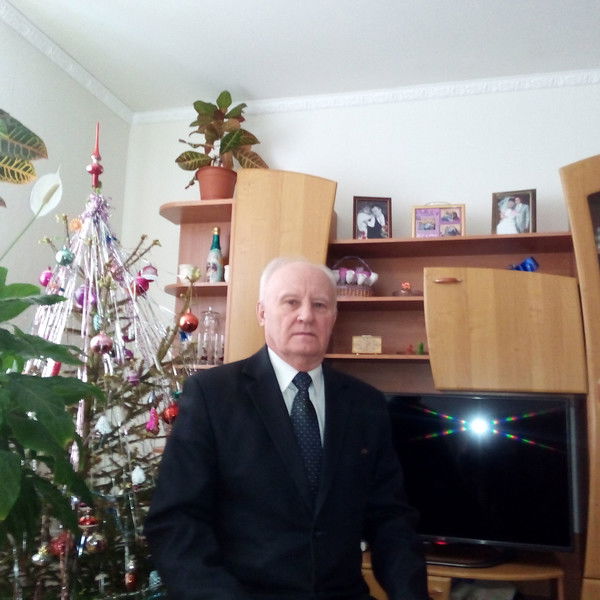 Антон Урбанович