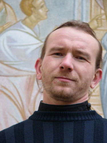 Денис Владимиров Добров