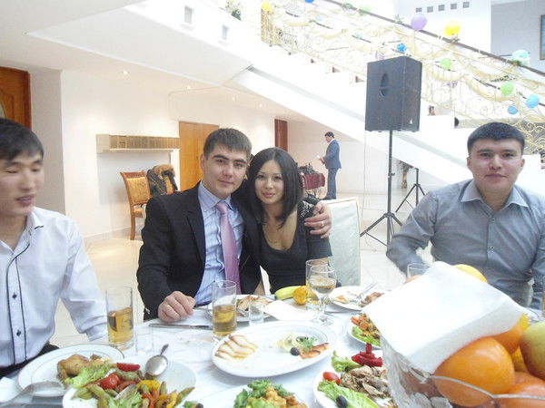 Максат И Замира Иманмадиевы