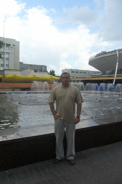 Андрей Скринник