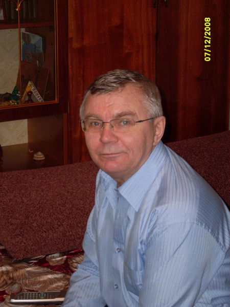 Александр Любимов