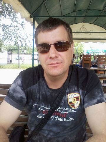 Роман Антонов