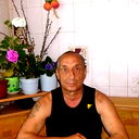 Анатолий Максименко