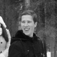 Владимир Микуров