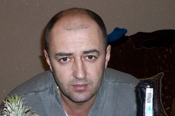 Александр Николаев