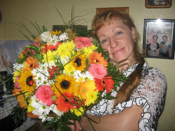 Оксана Власова