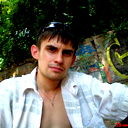 Александр Калужинов