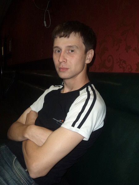 Александр Гольянов