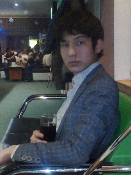 Ba{U}Rz{H}An Ермаганбетов