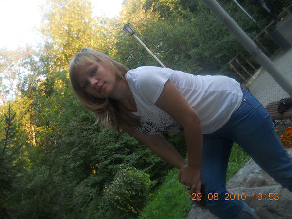 Тома Тихонова