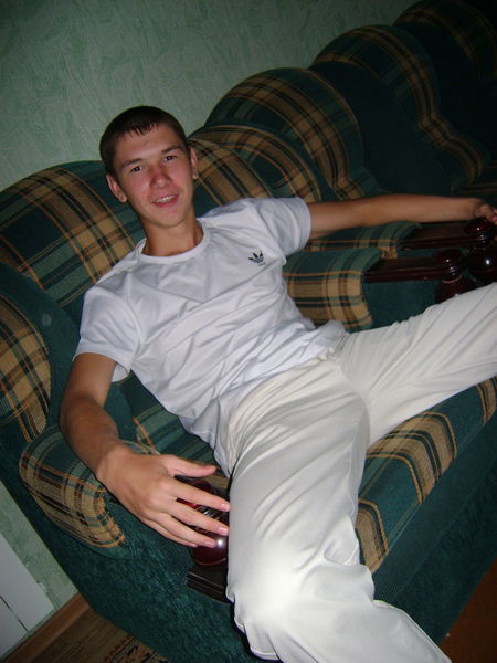 Павел Карелин