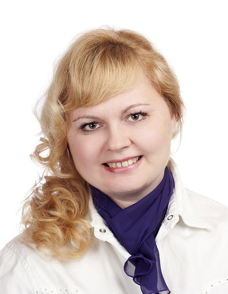 Елена Поперечная