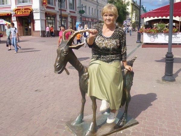 Елена Иванова