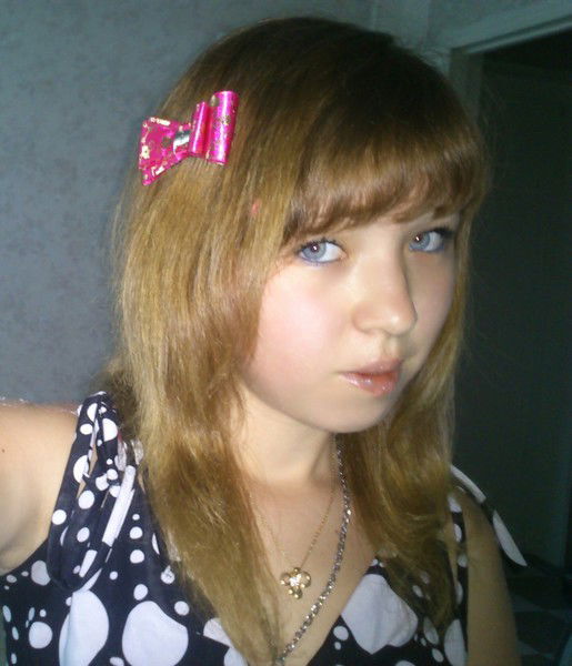 Настюша Скромняшка