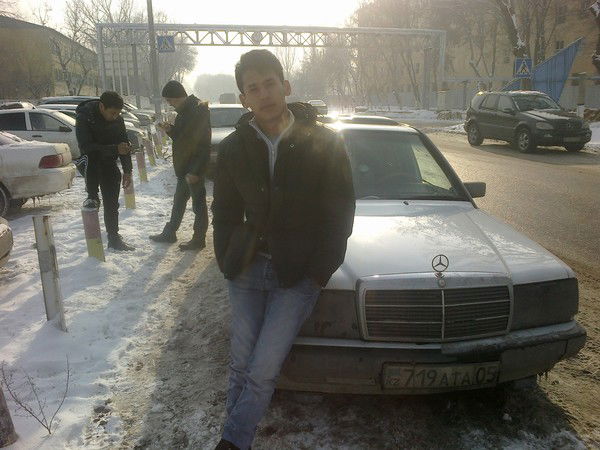 Серик Сапарбаев