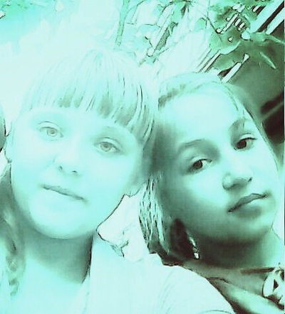 Катя Енчинова