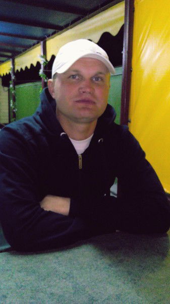 Роман Новиков